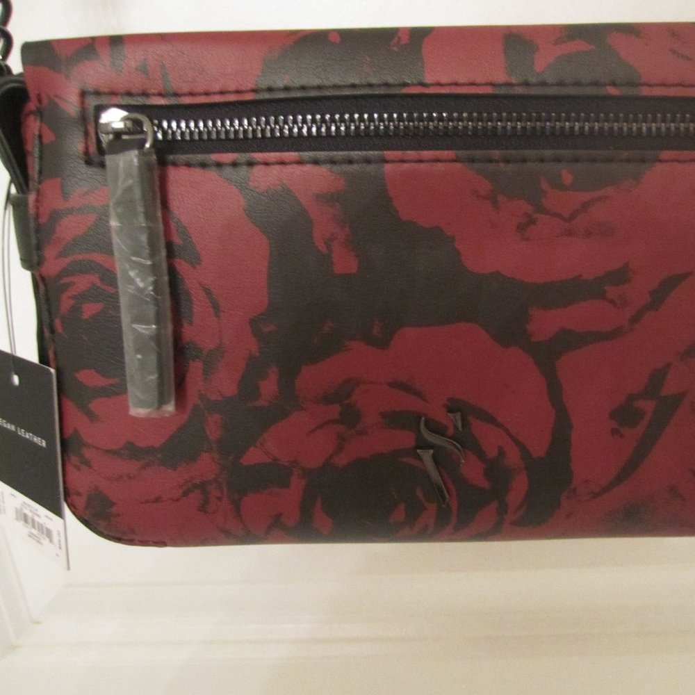 NWT Vera Wang Crossbody Rose